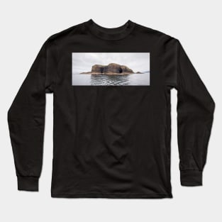 Staffa approach Long Sleeve T-Shirt